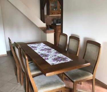 Lukta House | Dom Gościnny Mirabelka