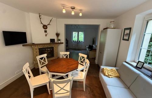 gmina Burzenin House | Dom nad rzeką Wartą