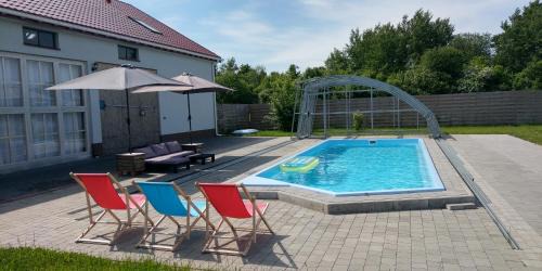 gmina Wysmierzyce House | Dom z basenem nad rzeką PIlicą