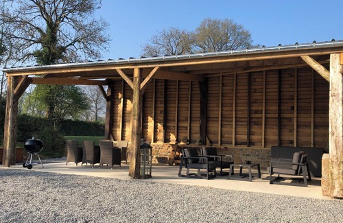 Hambye House | Domaine d'amour is a rural cottage completely surrounded by nature on 2.4 ha