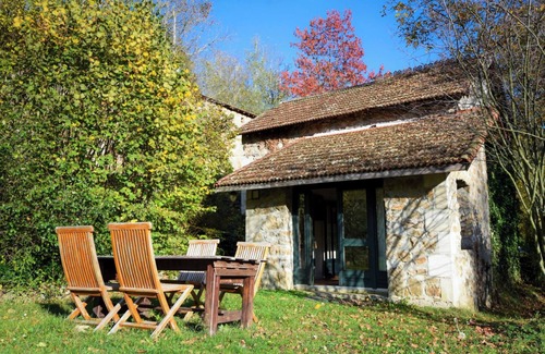 Lafarre House | Domaine de Clarat Gite Glycine, in the heart of Ardèche verte