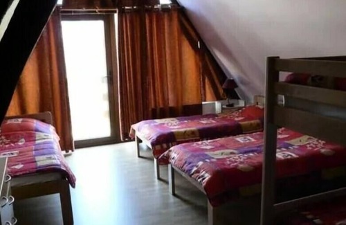 Beauchamps House | Domaine du Lieu Dieu - Gîte La Bergerie 5 rooms 18 people