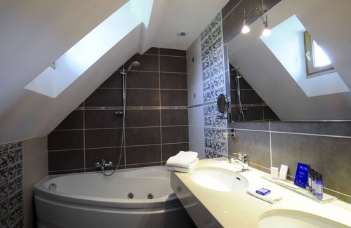 Jumieges Hotel | Domaine Le Clos des Fontaines