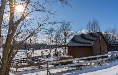 Gowidlino House | Domek letniskowy na Kaszubach z Balia ogrodowa