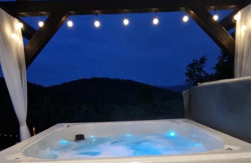 gmina Zembrzyce House | Domek na Folwarku z jacuzzi