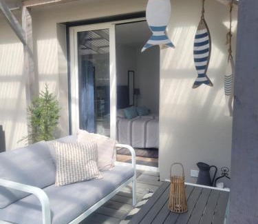 Dlugie House | Domek na lipowym wzgórzu