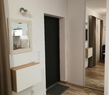 Oliwa Apartment | Domek przy lesie