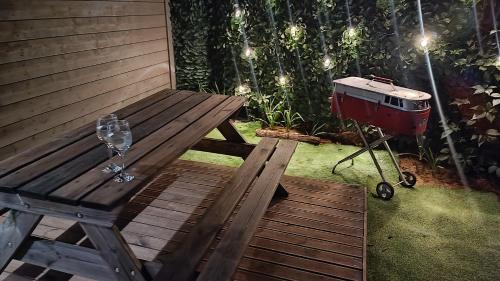 Krzyki Cabin | Domek w Ogrodzie Wiśniowa