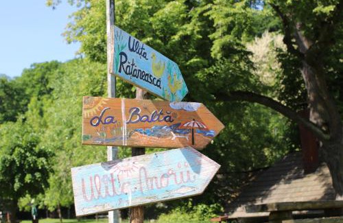 Medias Bed & Breakfast | Domeniul Trei Stejari