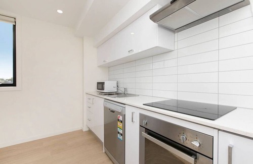 Balaclava Apartment | Domi Rentals - The Carlisle Apartments