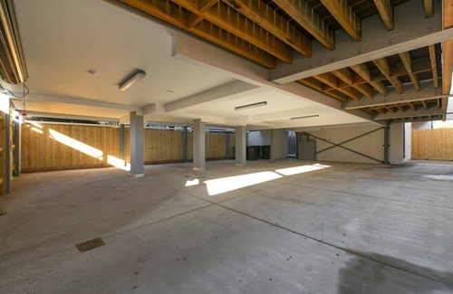 Balaclava Apartment | Domi Rentals - The Carlisle Apartments