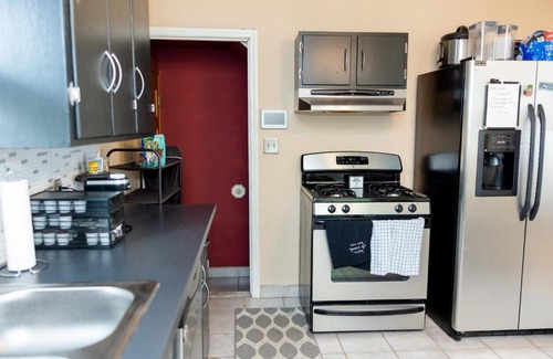 East Bloomington Villa | Dominks pad with view of Mall of America