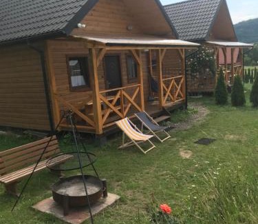 Solina Ski Chalet | Domki Złota Rybka nad Jeziorem Solińskim jacuzzi