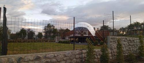 Latacunga Apartment | Domo glamping con jacuzzi y croquet