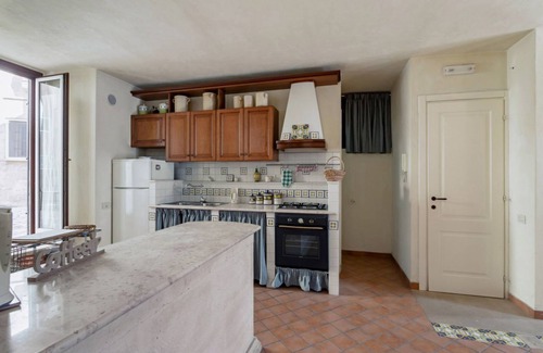 Sasso Barisano Apartment | Domus Tua, in the Matera architectural style