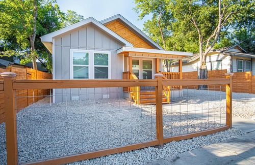 Denver Heights Cottage | Don't Miss Dynamic 4br/2ba Near Jolly Riverwalk