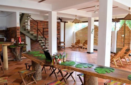 Palomino House | Donama River