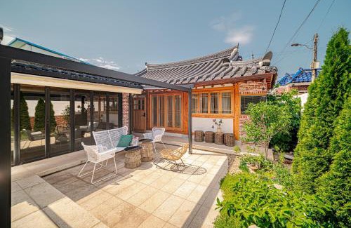 Gyeongju House | Dongparang hanok stay