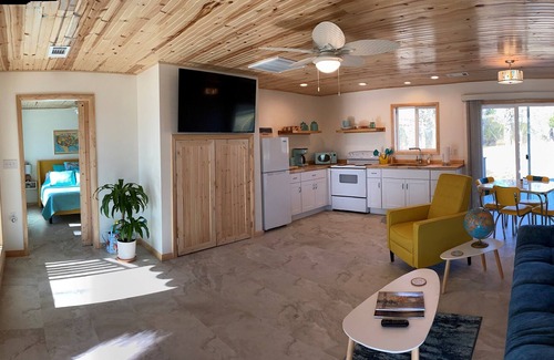 Eagle Rock House | Doo Wop Inn One with Boat Slip