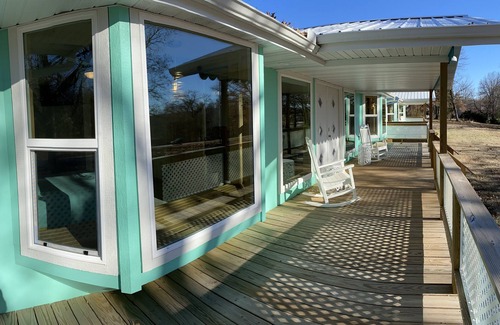 Eagle Rock House | Doo Wop Inn One with Boat Slip