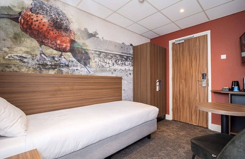 Doorwerth Hotel | Doorwerth Hotel-Style Stay in Nature Near Arnhem & Hiking Trails - 3 Units