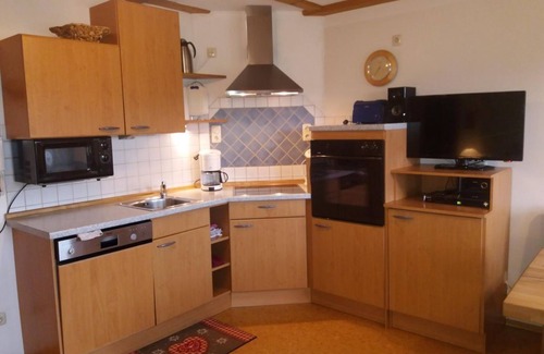Eisenberg Apartment | Dopfer Erich u. Angelika - Holiday apartment "Herzerl", 2 bedrooms, shower, WC