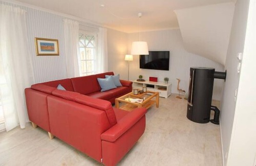 Born auf dem Darss House | Doppelhaushälfte mit Balkon und Terrasse in Ruhiger Lage