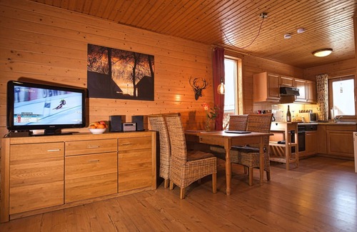 Rotacker House | Doppelhaushälfte in Hasselfelde