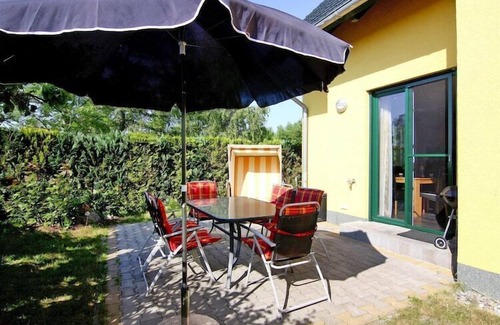 Saal House | Doppelhaushaelfte am Hafen von Neuendorf