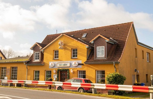 Prohn Apartment | Doppelzimmer - Pension Zur Kurve