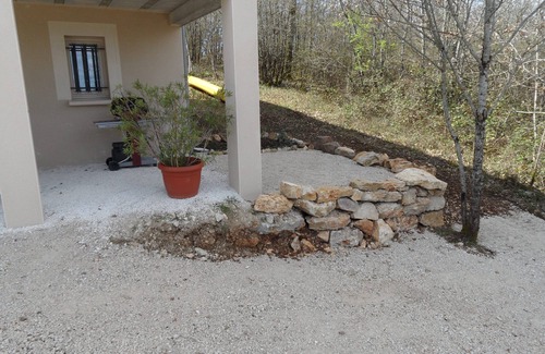 Peyrillac-et-Millac Cottage | Dordogne Valley, Black Périgord, Independent cottage on the edge of the forest.