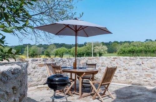 Pouldergat House | DOUARNENEZ bay all inclusive 4 people jacuzzi and sauna