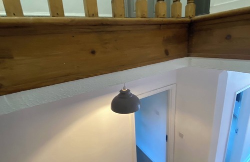 Colchester House | Double 5-bedroom, 2 Toilets, 1-bath, 1-shower With a Lounge and a Kitchen