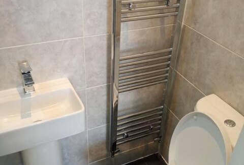 Burnley House | Double-bed (E1) close to Burnley city centre