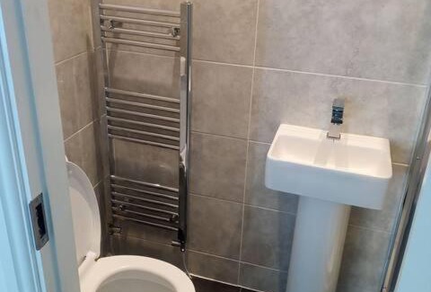 Burnley House | Double-bed (E1) close to Burnley city centre