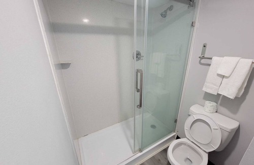 Amarillo Hotel | Double beds/Free Hot Breakfast