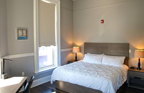 Washington House | Double Ensuite at Cornerstone Inn
