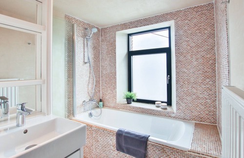 Sauveniere Other | Double Gite 2 Cuisines, 2 Salons, Jardin et Cinéma Privé