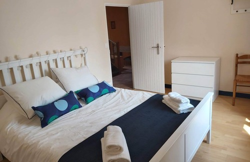 Les Champs-Geraux House | Double or Twin-Shared Bathroom-Courtyard view