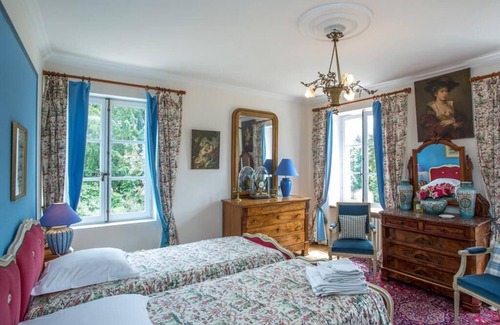 Suevres Bed & Breakfast | Double or Twin-Superior-Private Bathroom-Cassandre
