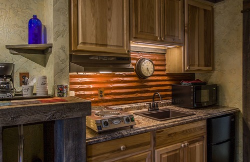 Bailey Apartment | DOUBLE QUEEN SUITE IN THE BAILEY LODGE