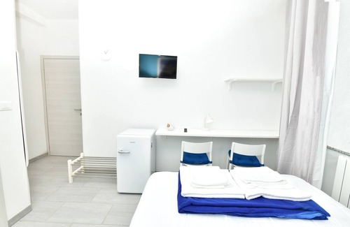 San Lazzaro di Savena House | Double room with private bathroom