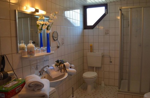 Leiwen Bed & Breakfast | Double room "Antique" - Guesthouse Jostock-Hermes