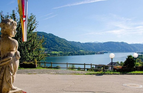 Steindorf am Ossiacher See House | Double room, shower/WC partly separate in the room - Hotel Ossiacher See*