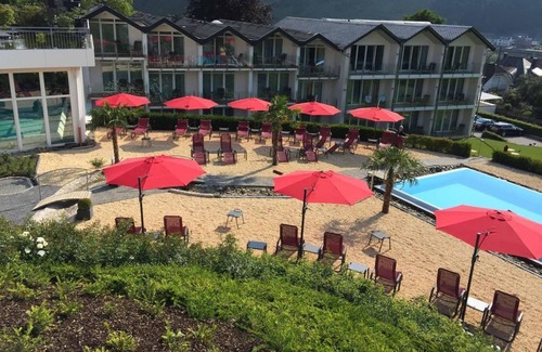 Loef House | Double room - Standard Rate BI 1P - Moselstern Parkhotel Krähennest