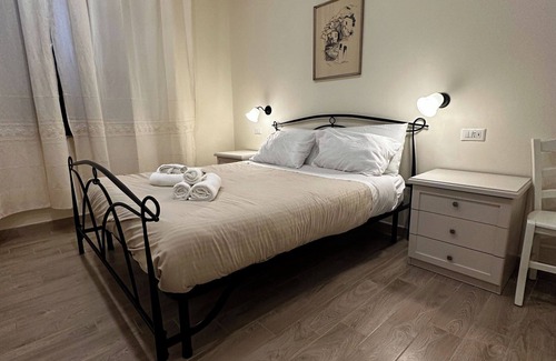 Terralba Apartment | Double room with private bathroom in Terralba (Oristano) - Mirto
