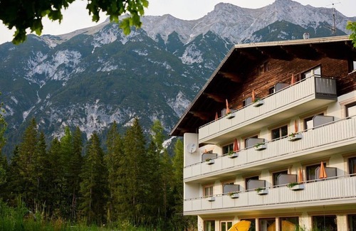 Leutasch Apartment | Double room with shower, WC TYPE B - Apartments & rooms Zugspitze