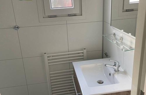 Velsen-Zuid House | Double room with terrace