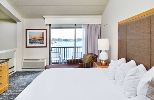 Berkeley Hotel | DoubleTree by Hilton Hotel Berkeley Marina