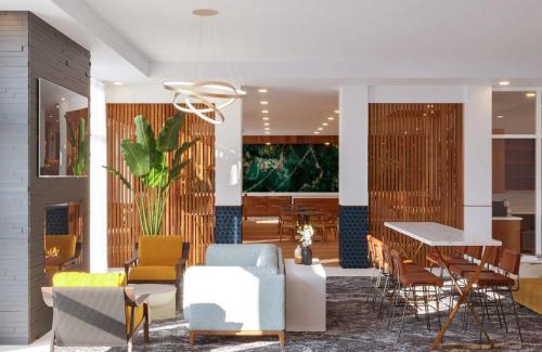 Westchase Hotel | DoubleTree by Hilton Houston Westchase